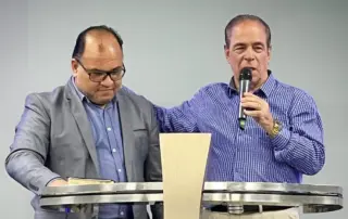 Pr. Nelo e Ap. Jair